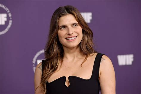 lake bell nude photos|Pam & Tommy: Lake Bells Nude Photo Leak Influenced Her。